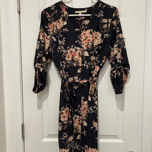 Large, Navy Floral Shirt Dress - Picture 2 of 4